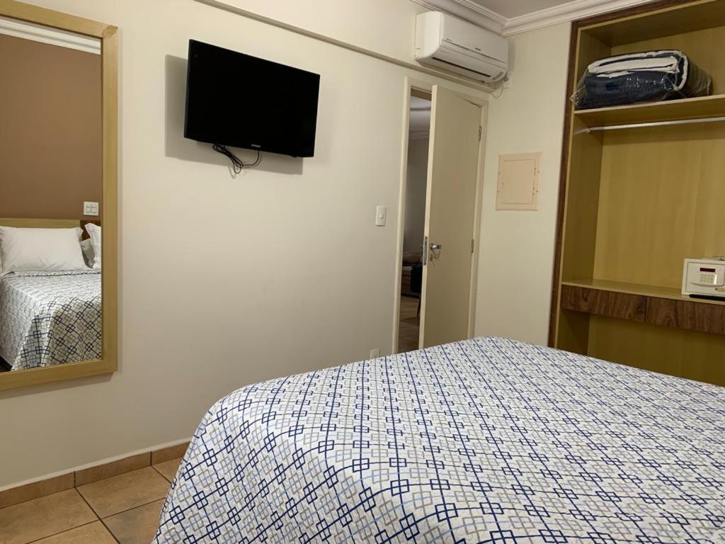 Апартаменты Flat Completo No Centro De Araxa - 902 Экстерьер фото