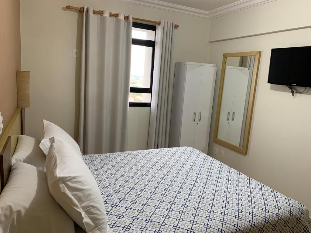 Апартаменты Flat Completo No Centro De Araxa - 902 Экстерьер фото